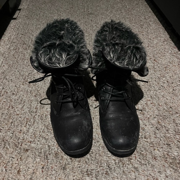 Womens boots - Picture 2 of 4